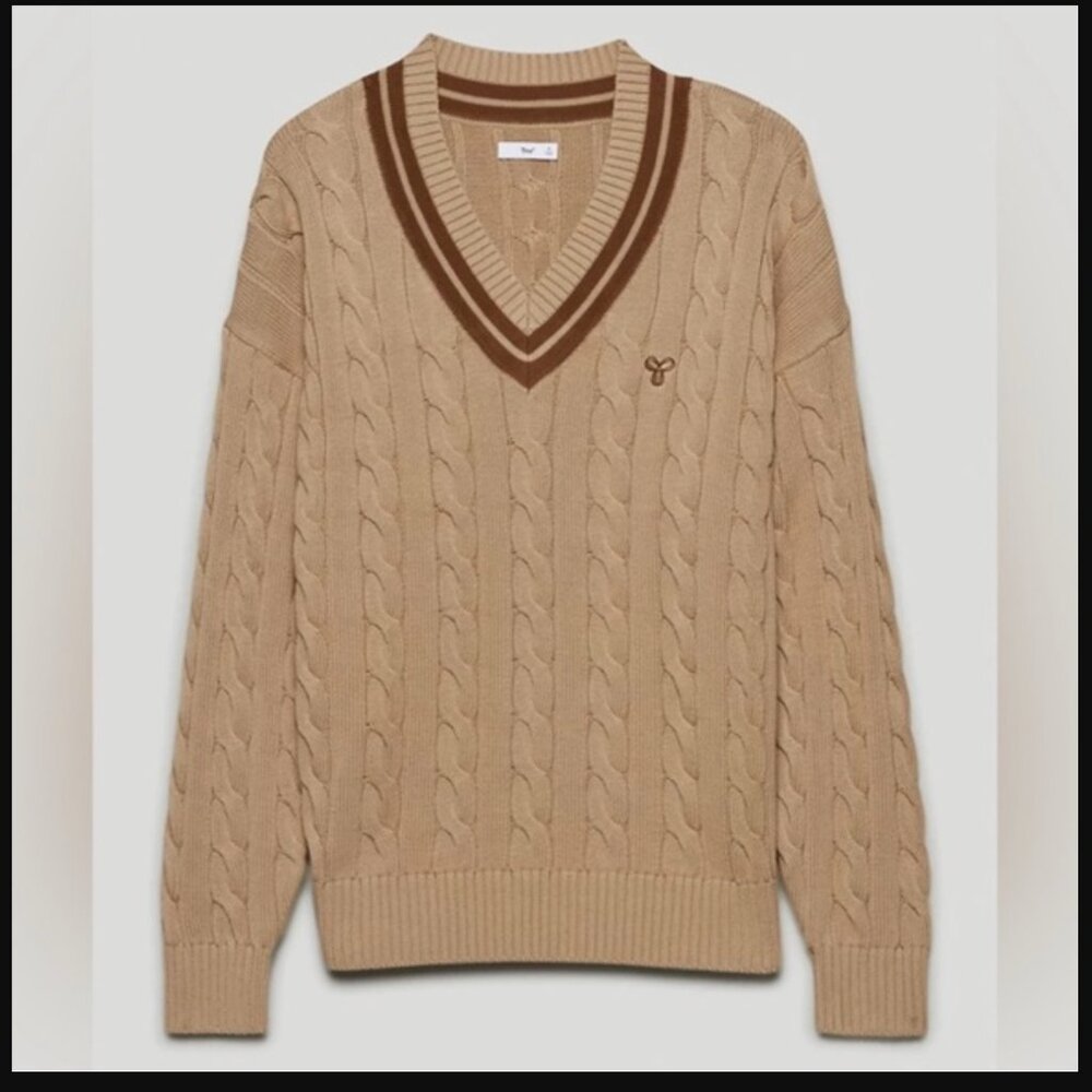 Cable Knit V-Neck Sweater - Tan